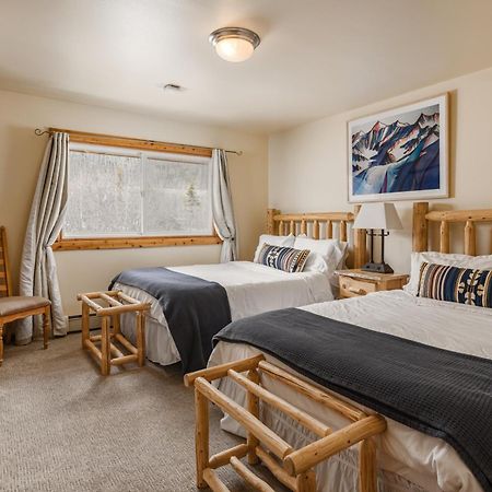 Majestic Valley Wilderness Lodge Sutton-Alpine エクステリア 写真