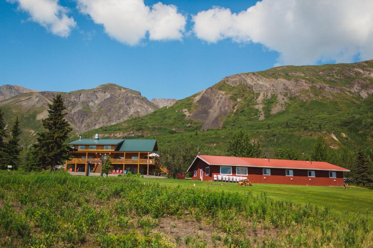 Majestic Valley Wilderness Lodge Sutton-Alpine エクステリア 写真