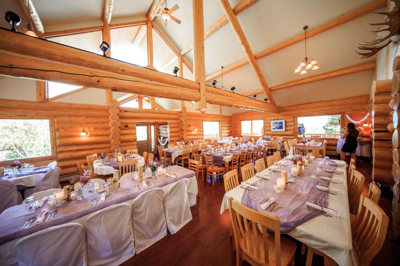 Majestic Valley Wilderness Lodge Sutton-Alpine エクステリア 写真